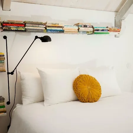 Get A Cactus And Books Studio Porto Exterior photo