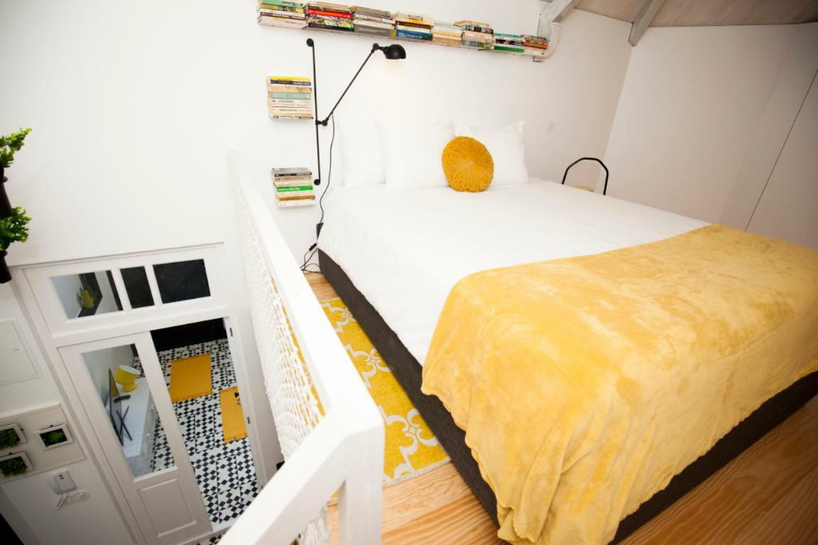 Apartment Get A Cactus And Books *